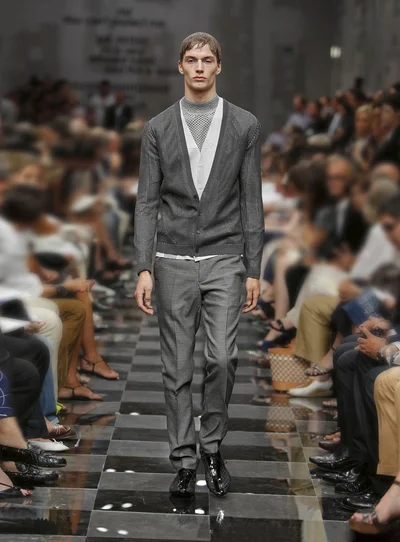Look 11